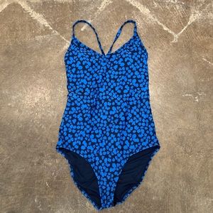 One piece strappy swimsuit